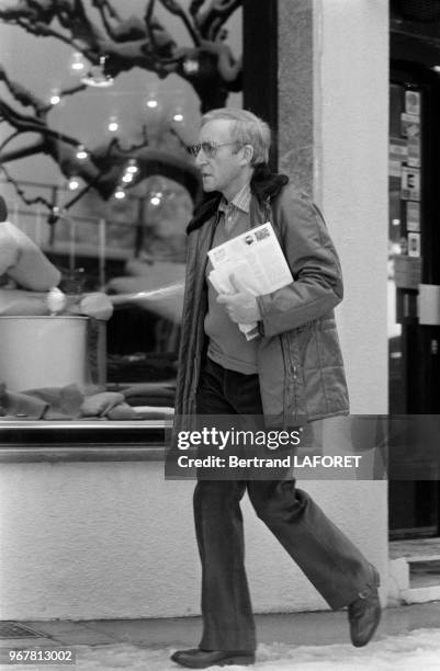 Acteur britannique Peter Sellers en vacances à Gstaad le 18 décembre 1979, Suisse.