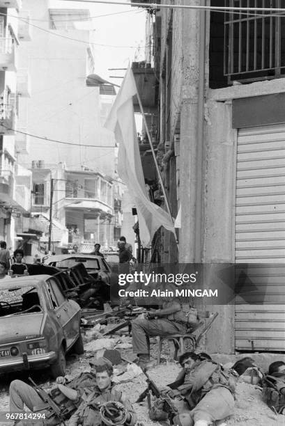 Le camp de Sabra et Chatila après le massacre de réfugiés palestiniens par une milice libanaise chrétienne le 20 septembre 1982 au Liban.