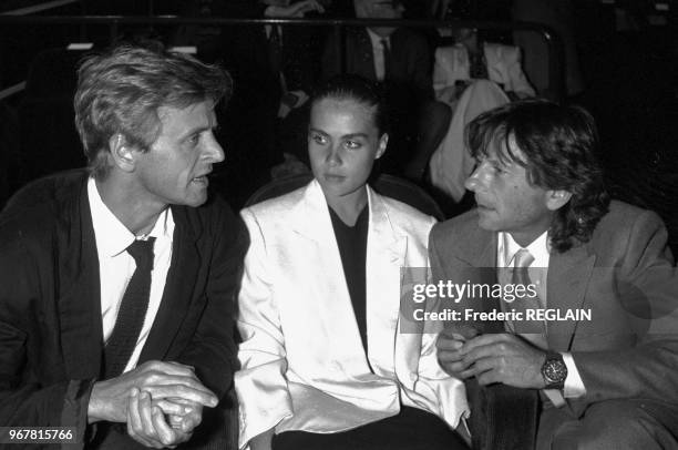 Mikhaïl Barychnikov, Emmanuelle Seigner et Roman Polanski à la 1ère du film 'Jean de Florette' à Paris le 26 aout 1986, France.