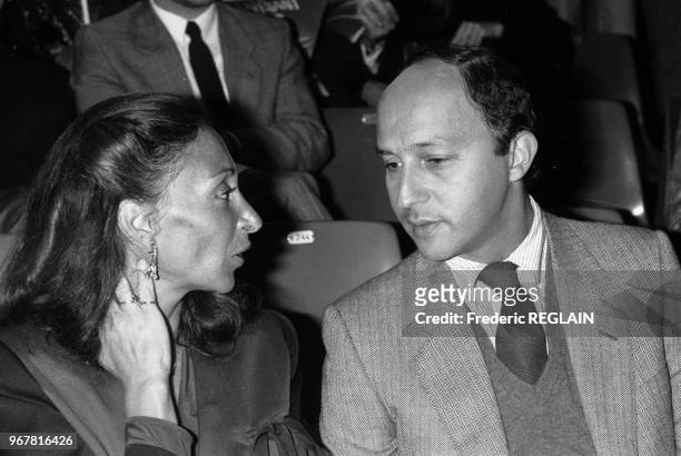 Laurent Fabius et son épouse Françoise lors d'une première le 14 septembre 1984 à Paris, France.
