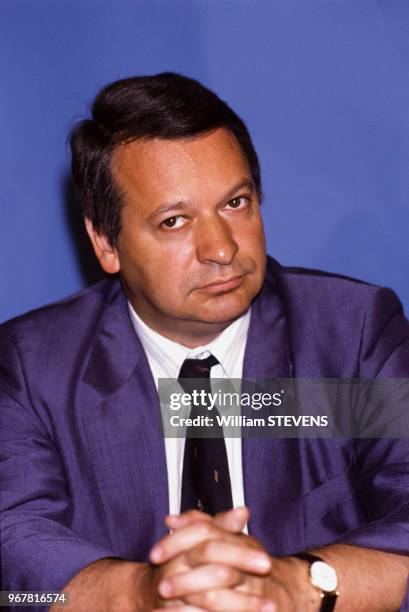 Jean-Pierre Stirbois, député du Front national, le 16 juin 1988 à Paris, France.