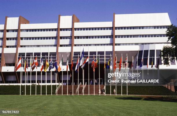 Vue extérieur du batiment du Conseil de l'Europe à Strasbourg le 28 septembre 1987, France.