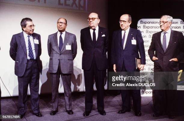 Gilbert Trigano, Serge Dassault, Francis Bouygues et Antoine Riboud lors du Forum de l'Expansion à Paris le 22 octobre 1987, France.