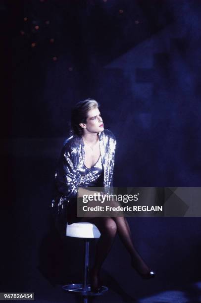 Stéphanie de Monaco lors d'une émission de variété sur Antenne 2 à Paris le 16 décembre 1986, France.