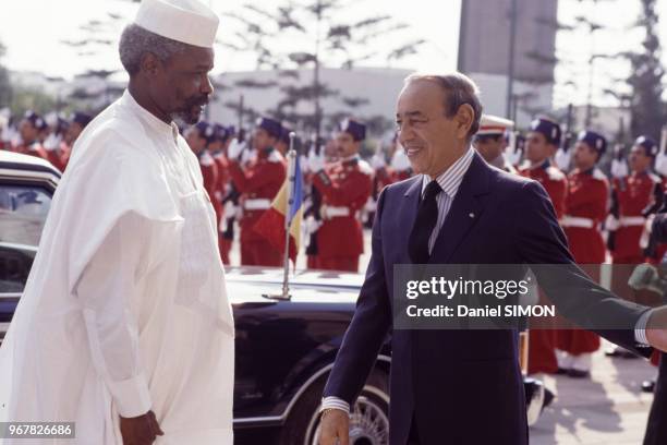 Hassan II et le président tchadien Hissène Habré lors du sommet franco-africain à Casablanca le 15 décembre 1988, Maroc.