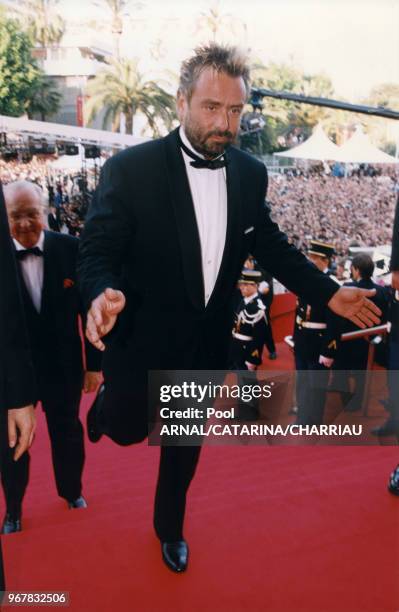 Luc Besson lors de la cérémonie de cloture du Festival de Cannes le 18 mai 1997, France.