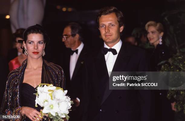 Caroline de Monaco et Stefano Casiraghi lors du défilé Hanae Mori à Monte Carlo le 26 mars 1989, Monaco.