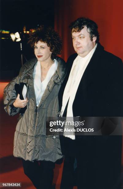 Marlène Jobert et l'agent artistique et producteur Dominique Besnehard le 27 janvier 1997 à Paris, France.