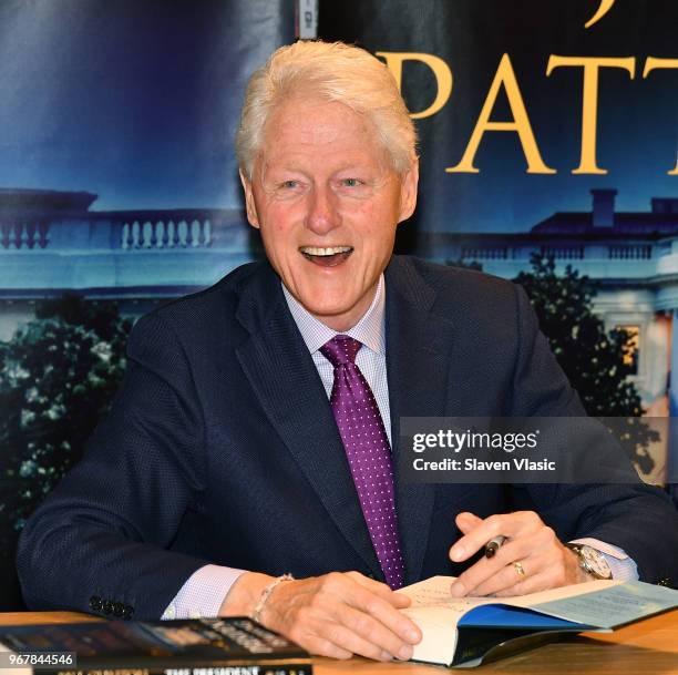 Clinton Sign 431 Patterson Signs Stock Photos, High-Res Pictures, and Images - Getty ...