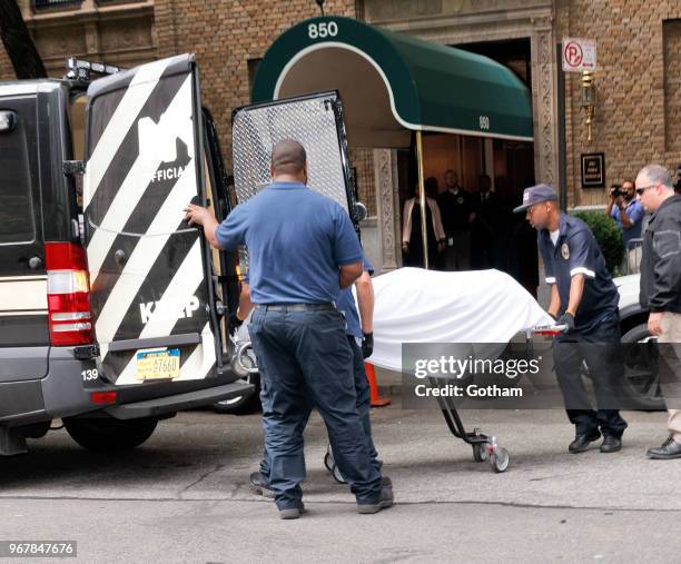 The body of fashion designer Kate Spade who was found dead in her apartment of an apparent suicide is removed from her Manhattan apartment on June 5,...