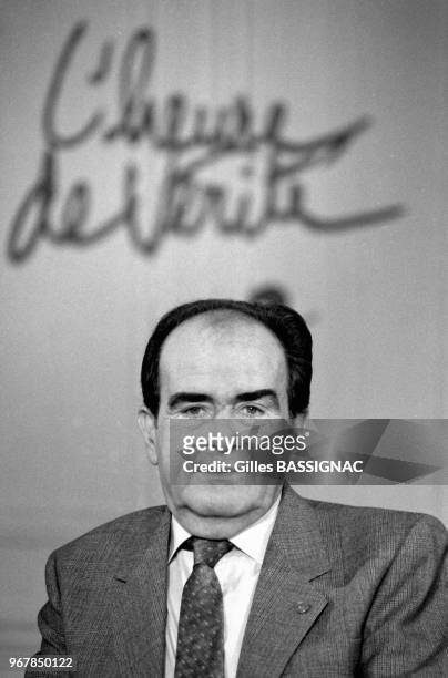 Georges Marchais sur le plateau de l'emission 'L'heure de Vérité' sur Antenne 2 à Paris le 16 janvier 1989, France.