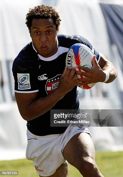 Nick Edwards of the United States runs in for try against Guyana during the IRB Sevens World Series at Sam Boyd Stadium February 14, 2010 in Las...