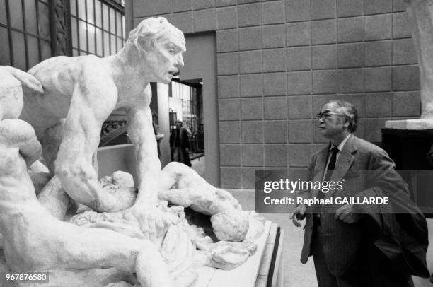 Fozuko Mizushima, président de Fujikama, en visite à Paris pour l'exposition-vente de la collection Renand à Drouot, le 20 novembre 1987, France.