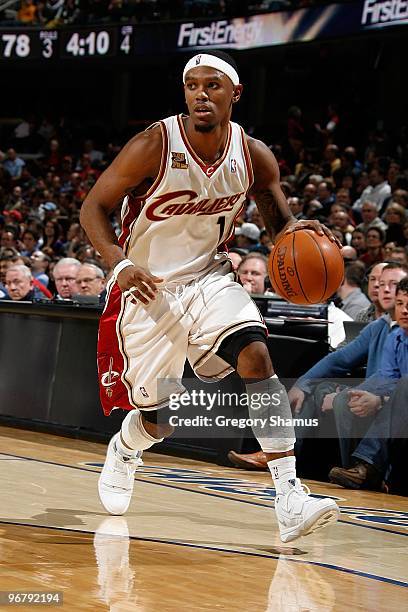 Daniel Gibson of the Cleveland Cavaliers handles the ball against the Memphis Grizzlies during the game on February 2, 2010 at Quicken Loans Arena in...