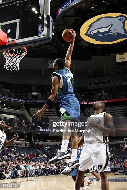 Wayne Ellington of the Minnesota Timberwolves dunks against Sam Young of the Memphis Grizzlies during the game at the FedExForum on January 15, 2010...
