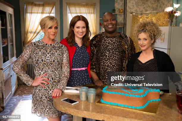 Kimmy Meets and Old Friend!" Episode 406 -- Behind the Scenes -- Pictured: Jane Krakowski as Jacqueline White, Ellie Kemper as Kimmy Schmidt, Tituss...