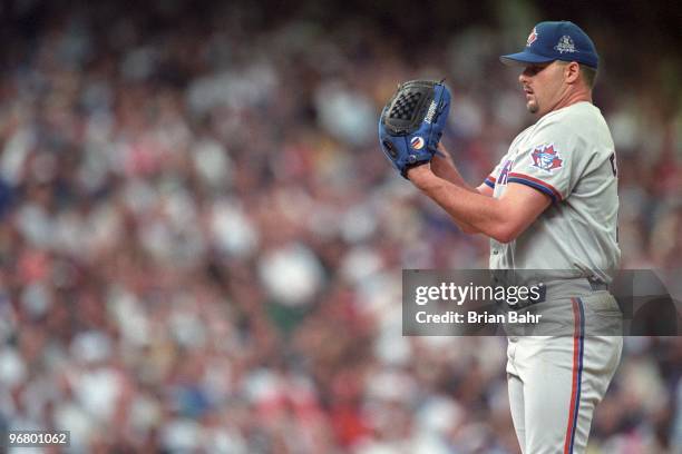 Roger Clemens pitches during the 69th MLB All-Star Game at Coors Field on July 7, 1998 in Denver, Colorado.