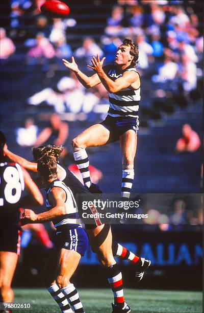 77 Mcg 1990 Photos & High Res Pictures - Getty Images