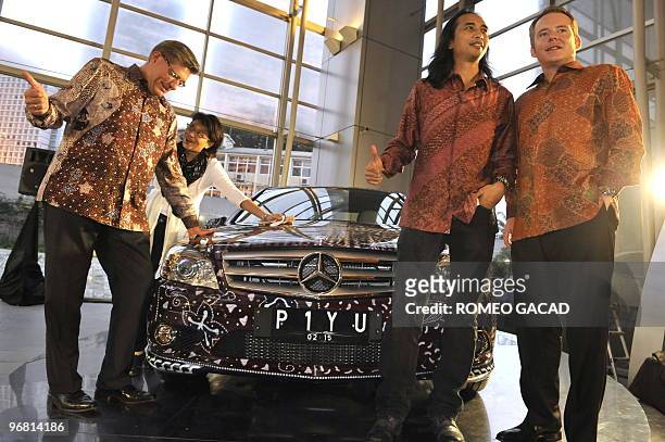 Popular Indonesian musician Satriyo "Piyu" Yudi Wahono with Mercedez-Benz executive Rudi Borgenheimer, and Roland Staehler and designer Carmanita,...