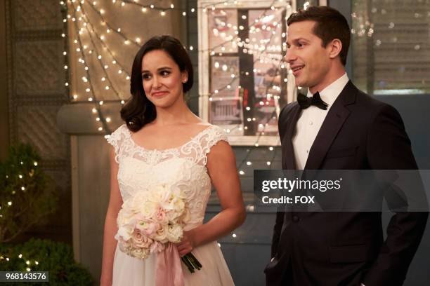 Melissa Fumero and Andy Samberg in the Jake & Amy season finale episode of BROOKLYN NINE-NINE airing Sunday, May 20 on FOX.