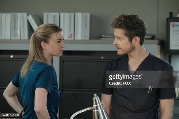 Emily VanCamp and Matt Czuchry in the "Lost Love" episode of THE RESIDENT airing Monday, March 26 on FOX.