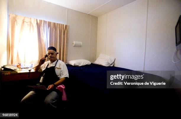 26 Shell Albian Sands Stock Photos, High-Res Pictures, and Images ...