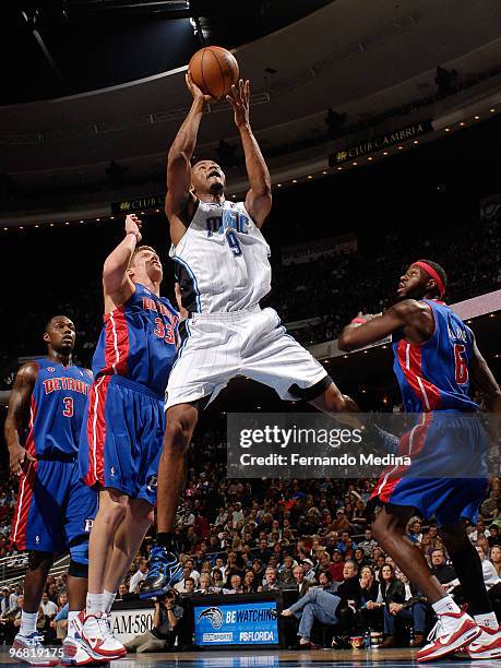 Rashard Lewis of the Orlando Magic shoots against the Detroit Pistons during the game on February 17, 2010 at Amway Arena in Orlando, Florida. NOTE...