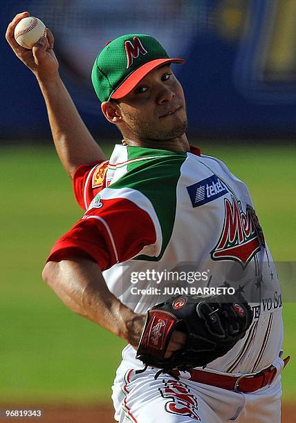 Mexican Hector Rodriguez of Naranjero de Hermosillo pitches before a Caribbean Series match against Leones de Escojido of Dominican Republic at...