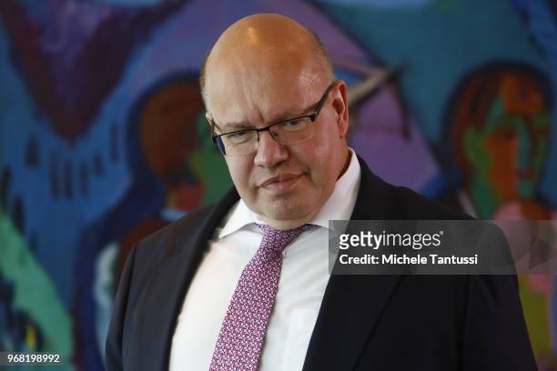 Economy and Energy Minister: Peter Altmaier arrivs for the weekly government cabinet meeting on June 6, 2018 in Berlin, Germany. High on the morning...