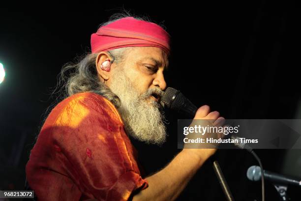 Rahil Ram 588 Rahul Ram Photos & High Res Pictures - Getty Images