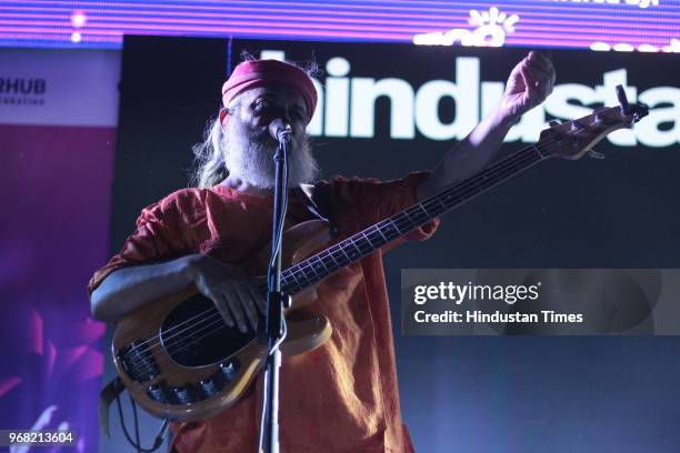 Rahil Ram 588 Rahul Ram Photos & High Res Pictures - Getty Images