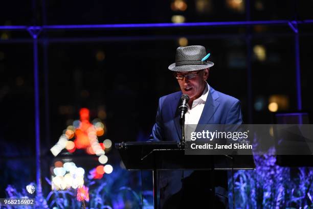 Ricky Gordon 88 Ricky Ian Gordon Photos & High Res Pictures - Getty Images