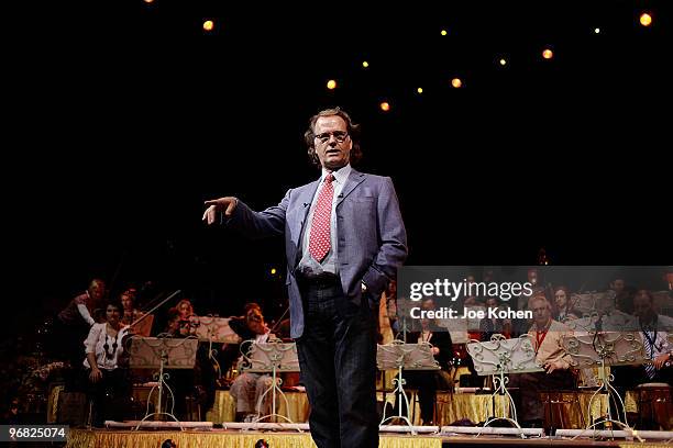 Violinist/conductor/composer Andre Rieu performs during the Andre Rieu SoundCheck & Dinner at Hammerstein Ballroom on April 23, 2009 in New York City.