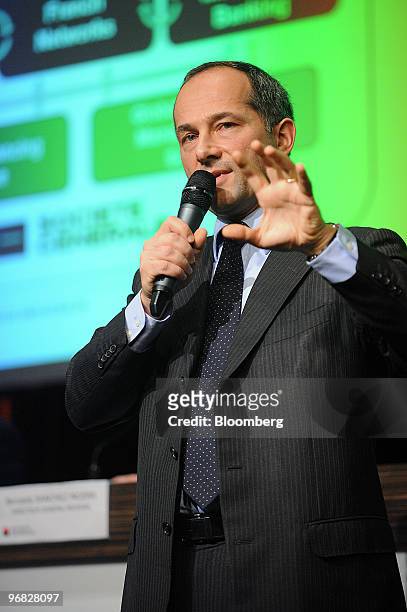 Frederic Oudea, chairman and chief executive officer of Societe Generale, speaks at a news conference in Paris, France, on Thursday, Feb. 18, 2010....