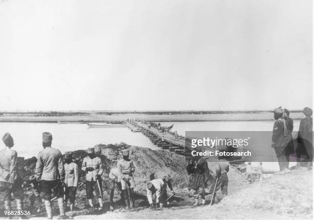 Photograph of a Relief Force during the Siege of Kut in Iraq circa 1916.