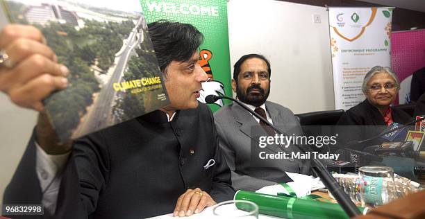 Delhi Chief Minister Sheila Dikshit, with MoS for External Affairs Shashi Tharoor and Delhi Games Organising Committee Chairman, Suresh Kalmadi...