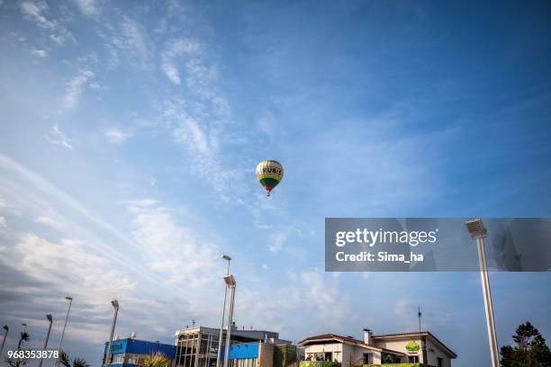 second regatta of balloons in gijon - sima ha stock pictures, royalty-free photos & images