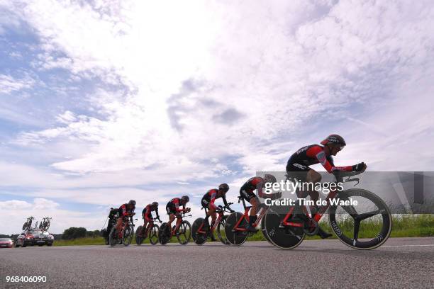 Damiano Caruso of Italy / Patrick Bevin of New Zealand / Tom Bohli of Switzerland / Brent Bookwalter of The United States / Dylan Teuns of Belgium /...