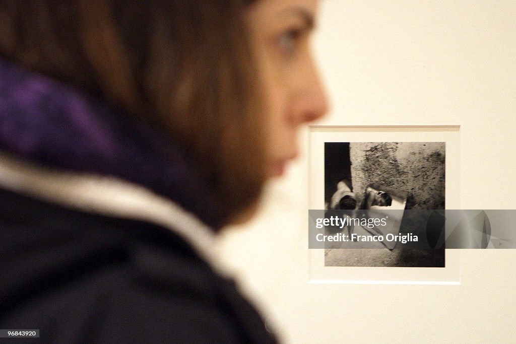 "Donna. Avanguardia Femminista Negli Anni '70" Photography Exhibition