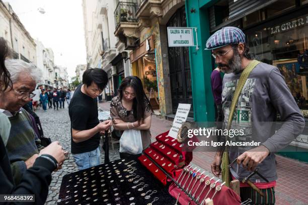 craftsman in san telmo, buenos aires - buenos momentos stock pictures, royalty-free photos & images