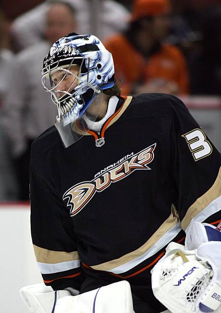 goaltender-vesa-toskala-of-the-anaheim-ducks-warms-up-prior-to-their-nhl-game-against-the-los.jpg