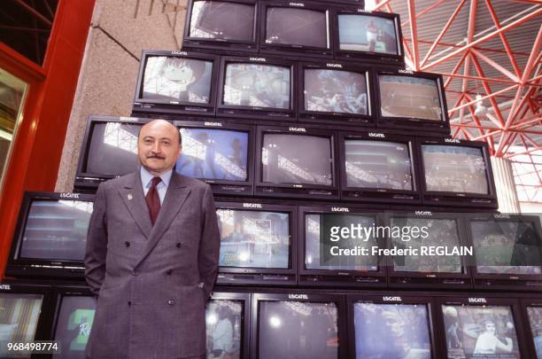 Avocat et homme politique Georges Kiejman au salon du câble le 28 mai 1991 à Paris, France.
