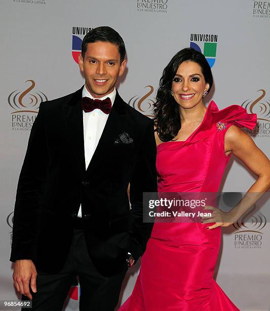 Kika Rocha and Rodner Figueroa arrives at Univisions 2010 Premio Lo Nuestro a La Musica Latina Awards at The American Airlines Arena on February 18,...