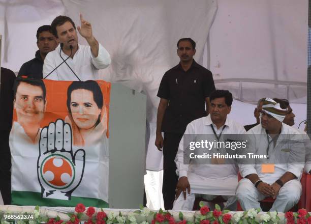 Congress president Rahul Gandhi with Former president of the Madhya Pradesh Congress Committee Arun Yadav and other leaders during 'Kisan Samriddhi...