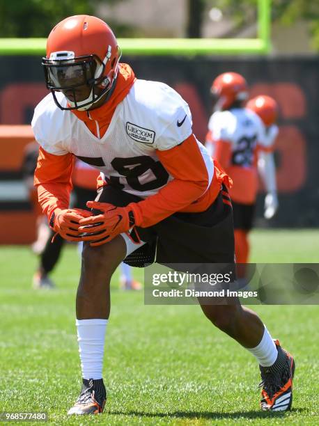 Linebacker Christian Kirksey of the Cleveland Browns takes part in a drill during an OTA practice at the Cleveland Browns training facility in Berea,...