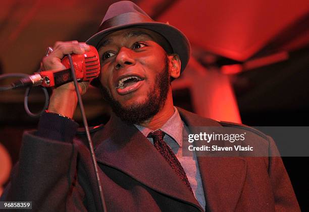 Rapper Mos Def performs at the Guvera Pre-Launch Party at the Metropolitan Pavilion on February 18, 2010 in New York City.