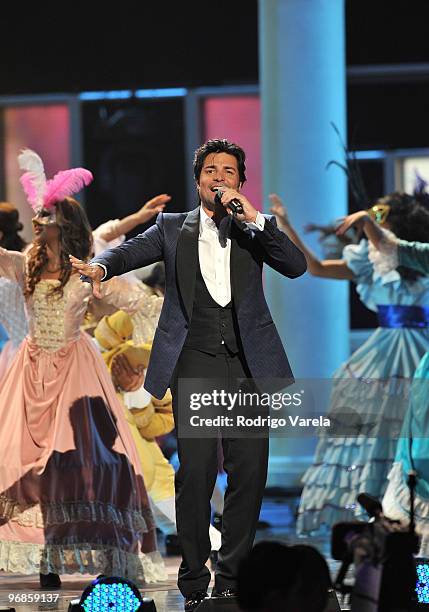 Chayanne on stage at Univisions 2010 Premio Lo Nuestro a La Musica Latina Awards at American Airlines Arena on February 18, 2010 in Miami, Florida.