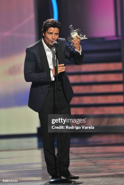 Chayanne on stage at Univisions 2010 Premio Lo Nuestro a La Musica Latina Awards at American Airlines Arena on February 18, 2010 in Miami, Florida.
