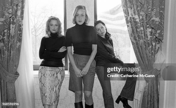 Actresses Guinevere Turner, Samantha Mathis, and Chloe Sevigny pose for a portrait to promote film "American Psycho" on April 11, 2000 in New York...