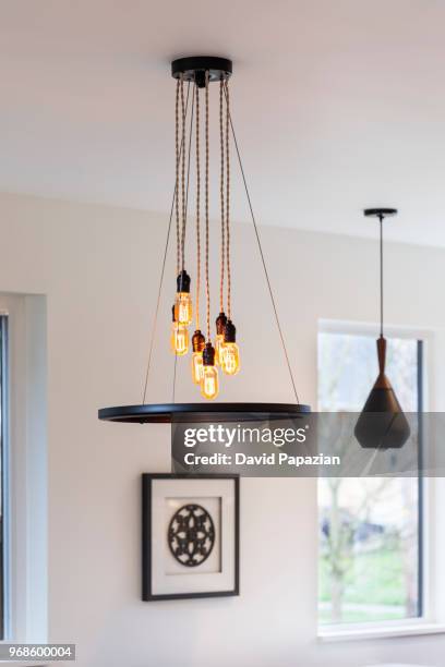 close up of a vintage light fixture - fitting stockfoto's en -beelden